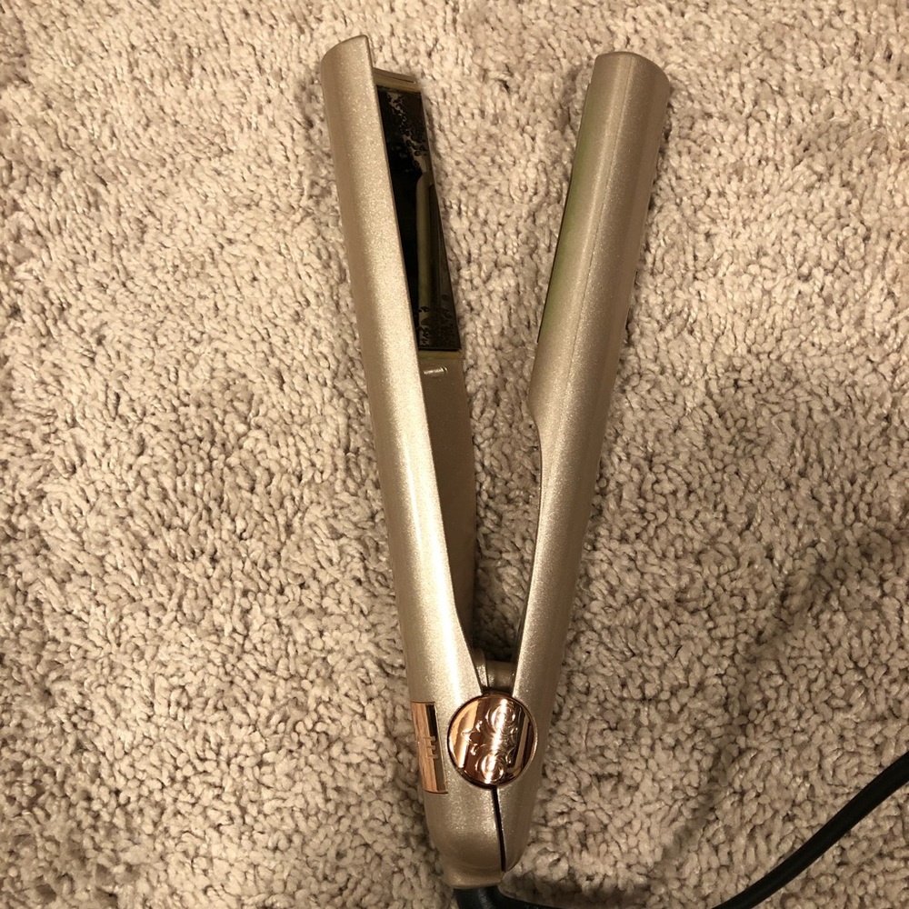 TYME Iron Pro with heat sleeve